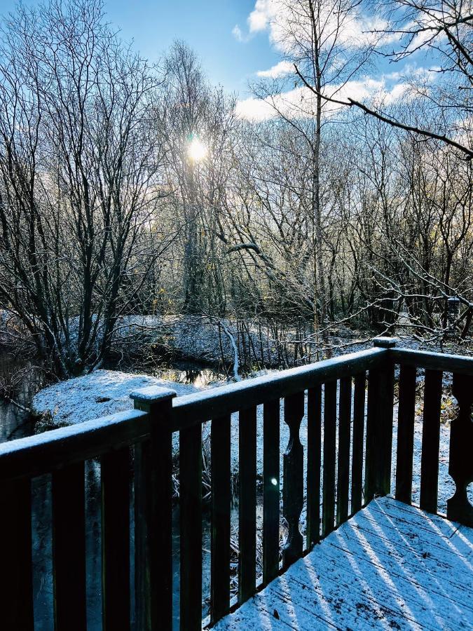 Chalet Secluded Rustic - A Digital Detox Paradise. York